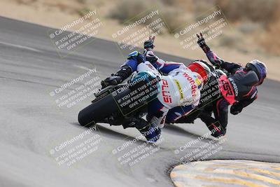 media/Dec-17-2022-SoCal Trackdays (Sat) [[224abd9271]]/Turn 10 Backside (120pm)/